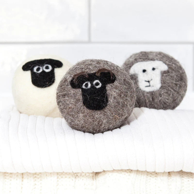 Little Beau sheep Dryer balls in 3 colours. Sheep face made of Wool size of a tennis ball